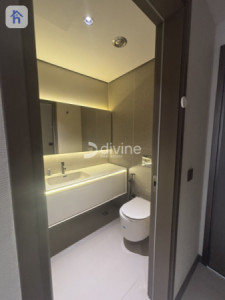 Spacious one-bedroom apartment with great amenities Resim 5