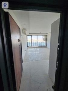 Modern 1 Bedroom Apartment in Rasan Towers image 6