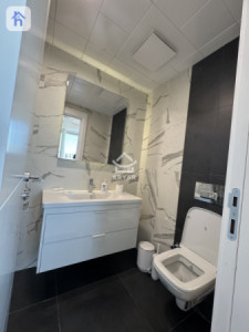 Cosy Furnished Apartment in Empire Wings Image 6
