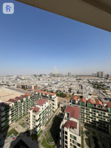 Luxurious Apartment in Life Towers image 16