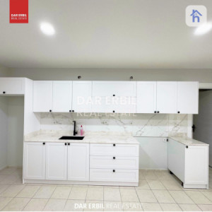 Elegant 3-Bedroom Apartment with Spacious Rooms Image 5