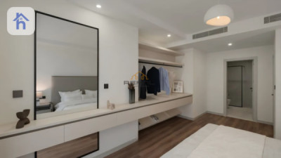 Spacious 3-Bedroom Apartment in London Towers Image 8