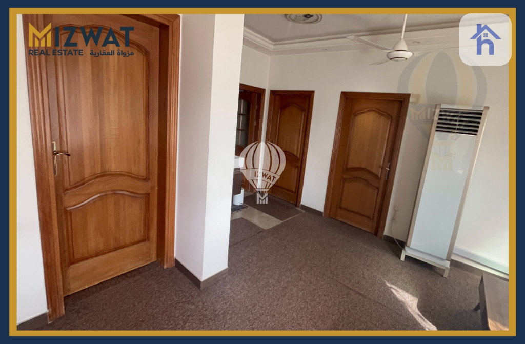 شوقەیەکی فراوانی ڕاخراو لە کەرادە وێنە 8