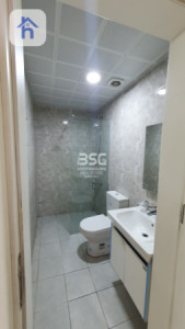 Spacious house in Eskan Towers image 10