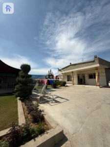 Large Farm with Three Houses Resim 5