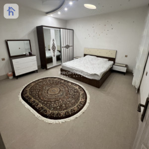 5-Bedroom House For Sale Image 11