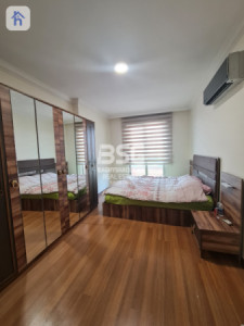 Modern 2-Bedroom Apartment image 2