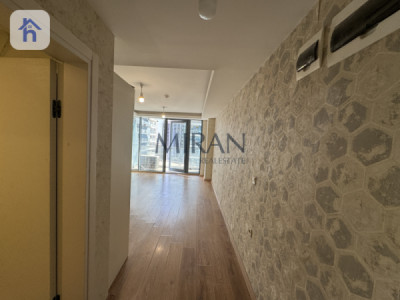 Modern Studio Apartment with Great Views image 2