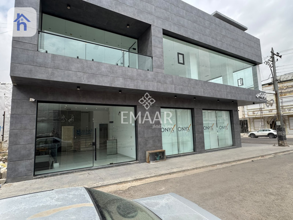 Commercial Property (250m²) Image 5