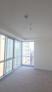 Spacious Apartment in Empire Wings Resim 7
