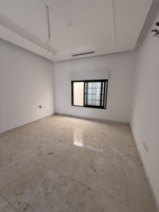 Corner New House Image 16