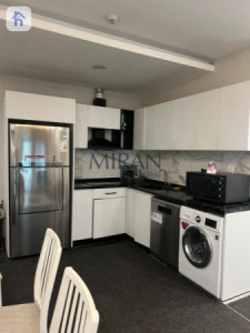 Modern Apartment in Star Towers Resim 3