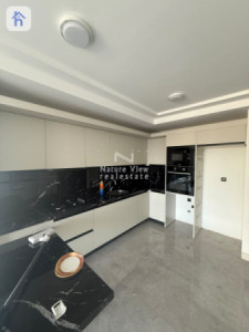 Modern Apartment in Rami Towers image 3