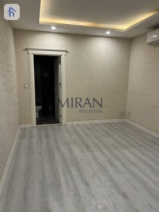Elegant 3-Bedroom Apartment in Prime Location Image 3