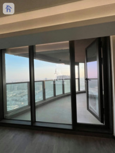Modern Apartment image 11