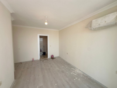 Modern 2-bedroom apartment near airport Image 4