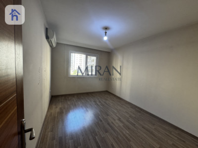 Spacious Fully-Furnished Residence in Empire Royal Image 5