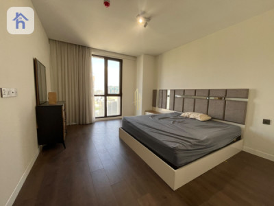 Luxury Apartment image 6