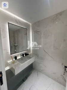 Modern 16th Floor Apartment Resim 11