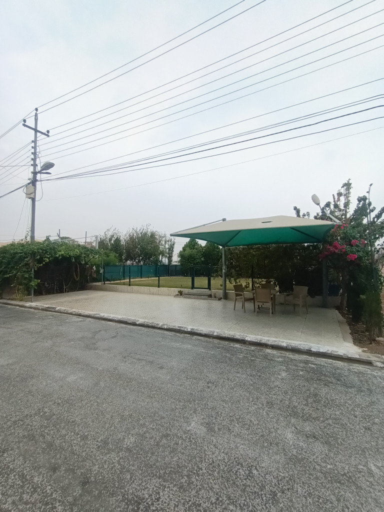 خانوو بەرامبەر باخچە وێنە 2