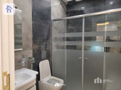 VIP House Image 19