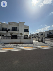 خانووی ڕوکن image 1