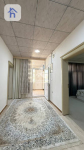 Three Floor House Image 7