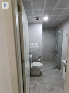 Cosy 1 Bedroom Apartment with City View Image 8