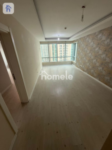 Modern Apartment with 1 Bedroom image 2