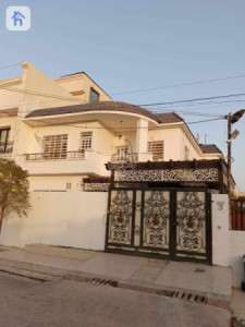 Spacious house with 6 bedrooms Image 3