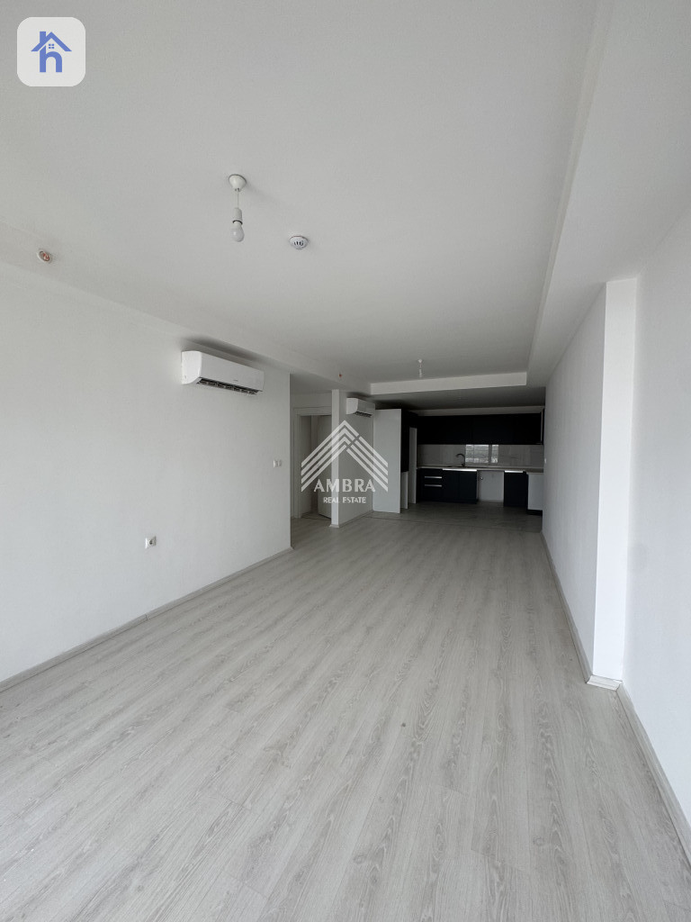 Cozy 2 BR Apartment in Prime Location