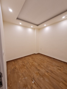 Cozy 1 Bedroom Apartment in Naz Naz image 2