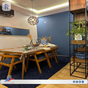 Elegant Apartment with 3 Bedrooms Image 3
