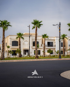 Modern 4-Bedroom House image 1