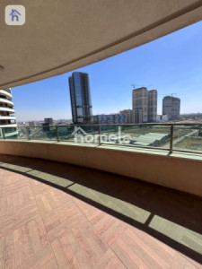 Modern 4-Bedroom Apartment with Beautiful View Image 16