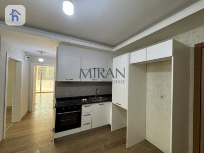Spacious Apartment with 2 Bedrooms Image 3