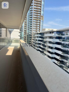 Luxurious Two Bedroom Apartment in Star Towers Image 10