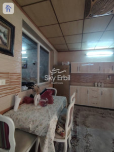 Charming 3-Bedroom House with 2 Bathrooms image 9