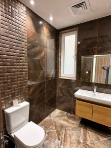Corner House Image 26