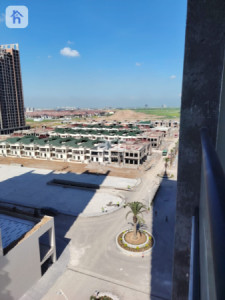 Spacious 3-Bedroom Apartment in Qaiwan Mirador Image 8