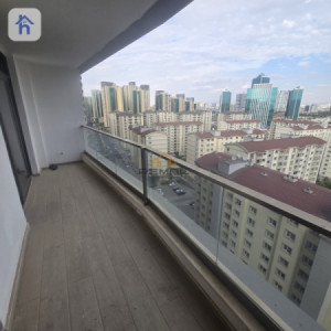 Chic Apartment in Empire Pearl Towers image 8