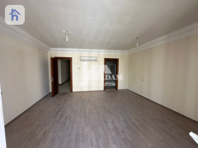 شقة عصرية بثلاث غرف نوم مع موقع مركزي صورة 6