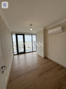 شقة حديثة بثلاث غرف نوم وإطلالات رائعة صورة 5