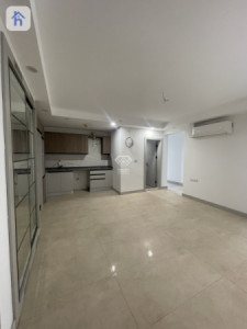 Apartment in High Floor image 2