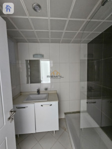 شقة أنيقة بـ 2 غرفة نوم للإيجار صورة 8