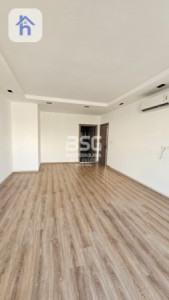 Spacious House in Dream City image 13