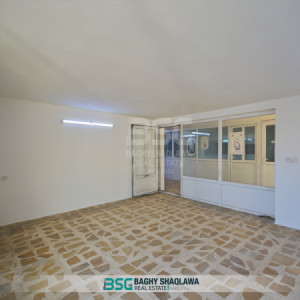 House for rent in Komari Resim 5