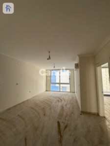 Internal View Apartment Image 6