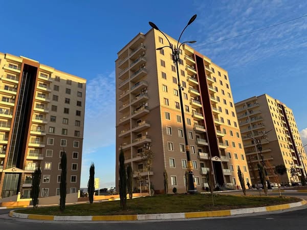 Two Bedroom Apartment with Great Views