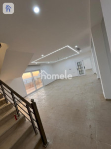 Modern House Image 8